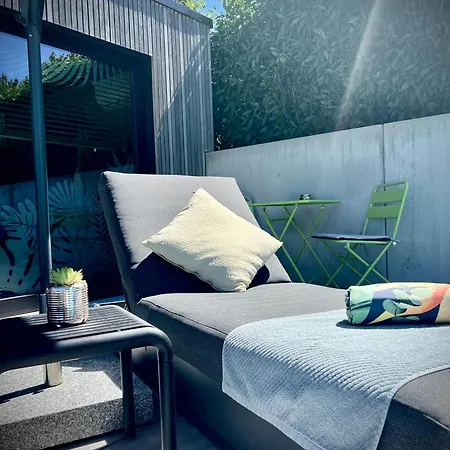 Pool House 85 Privatunterkunft